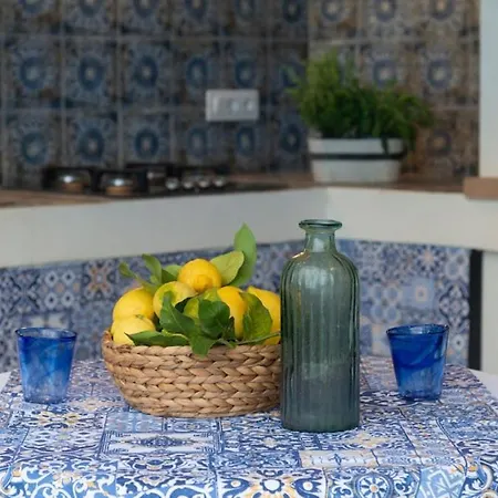 Oasi Country Seaside Villa *